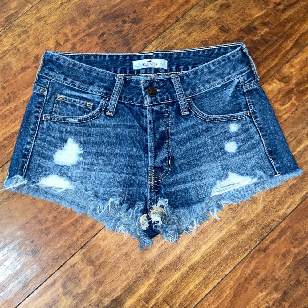 Hollister Jean shorts